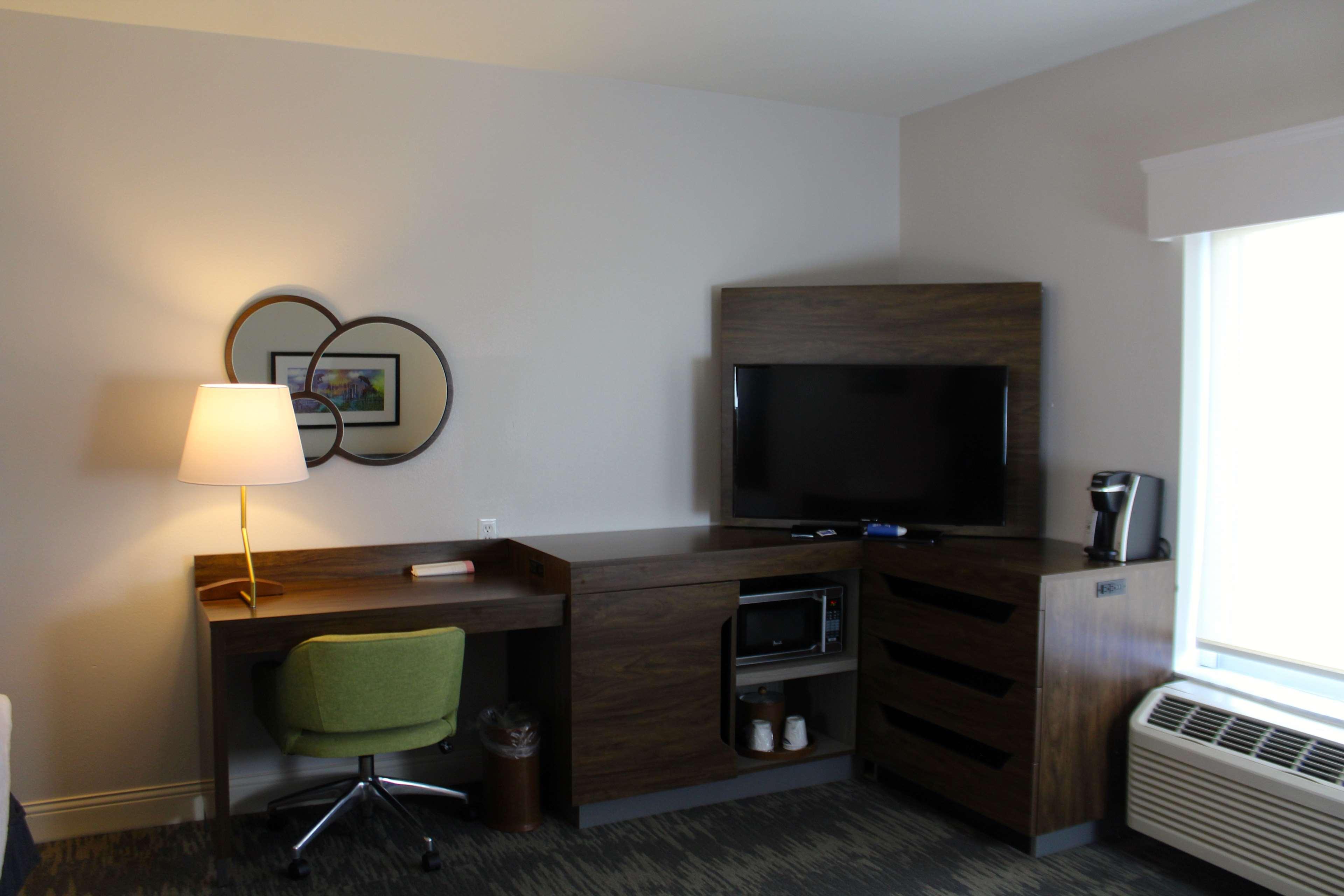 Hampton Inn & Suites Sarasota / Bradenton - Airport Exterior photo
