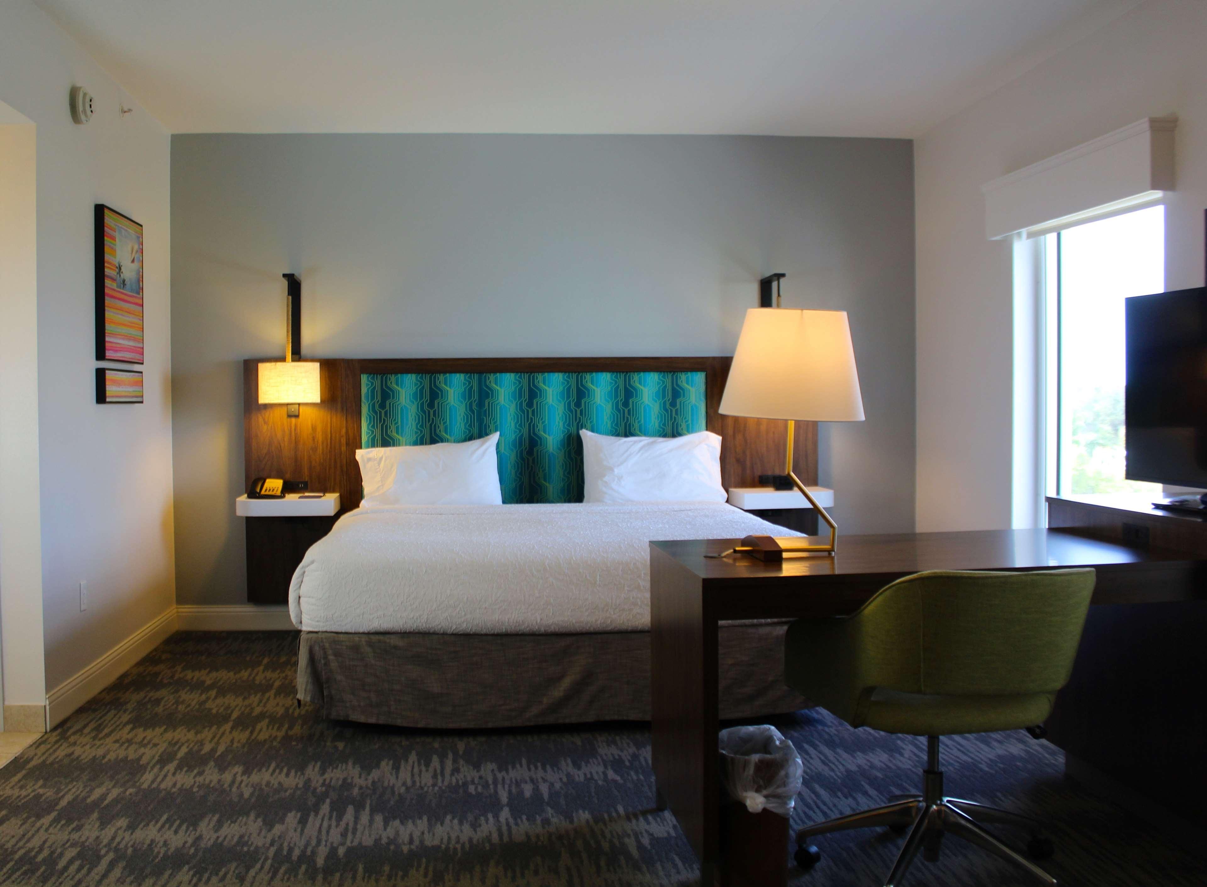 Hampton Inn & Suites Sarasota / Bradenton - Airport Exterior photo