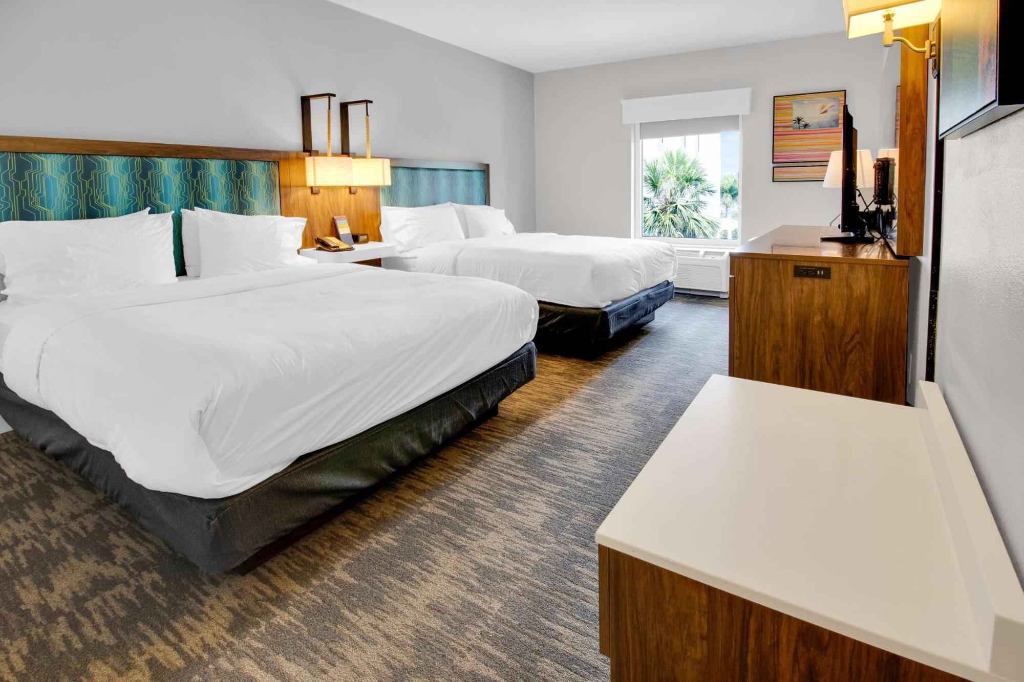 Hampton Inn & Suites Sarasota / Bradenton - Airport Exterior photo